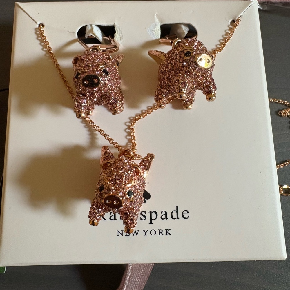 Kate Spade Flying Pig Jewelry Set Necklace Earrings Bracelet Gift Bag Box NWT - Picture 6 of 7